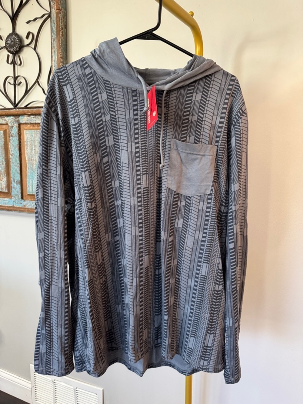 Unionbay Gray Patterned Hooded Long Sleeve Top Henley NWT M